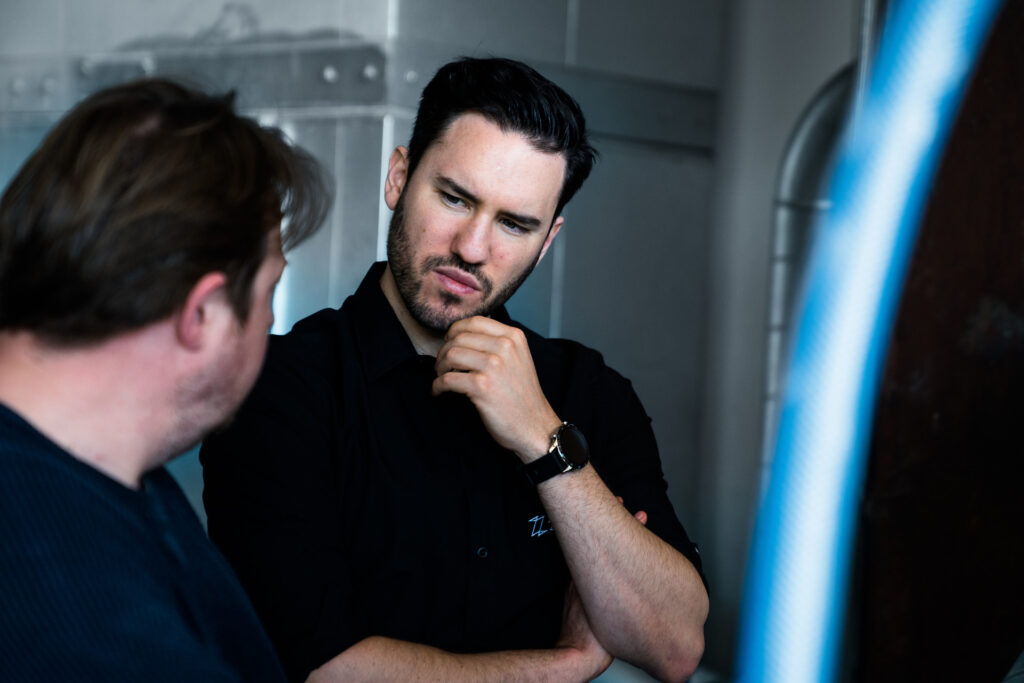 3D Printing Expert giving manufacturing advice